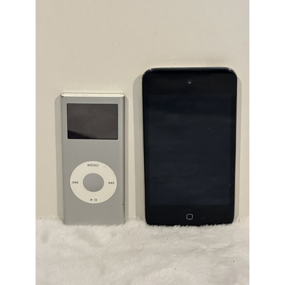 Apple iPods Lot Of 2 ( For Parts Only ) - Picture 1 of 3